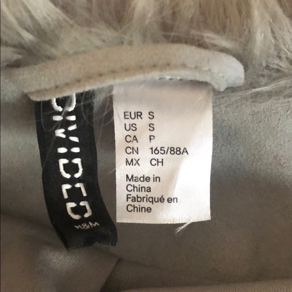 H&M Divided Gray faux fur jacket - Picture 6 of 6